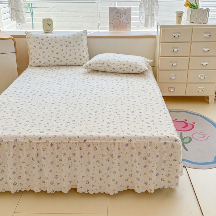 91家纺网 家纺一手货源 找家纺 莎臣豹 2025新款A类云感木棉皱皱纱双层纱床裙可配二三件套 紫韵晨光