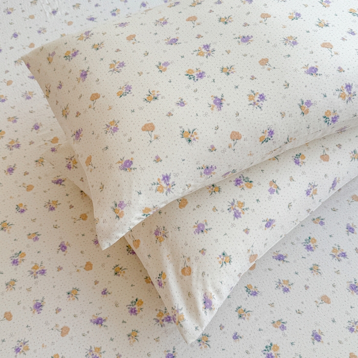 91家纺网 家纺一手货源 找家纺 莎臣豹 2025新款A类云感木棉皱皱纱双层纱床裙可配二三件套 紫韵晨光