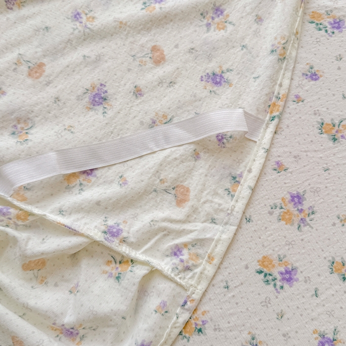 91家纺网 家纺一手货源 找家纺 莎臣豹 2025新款A类云感木棉皱皱纱双层纱床裙可配二三件套 紫韵晨光