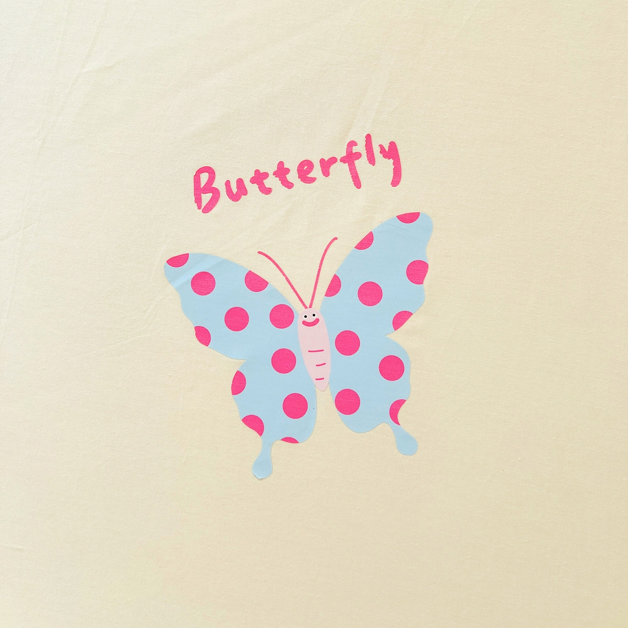 91家纺网 家纺一手货源 找家纺  泽西2025新品A类13376加密全棉卡通床笠三件套纯棉学生宿舍单床笠 快乐蝶-奶油黄