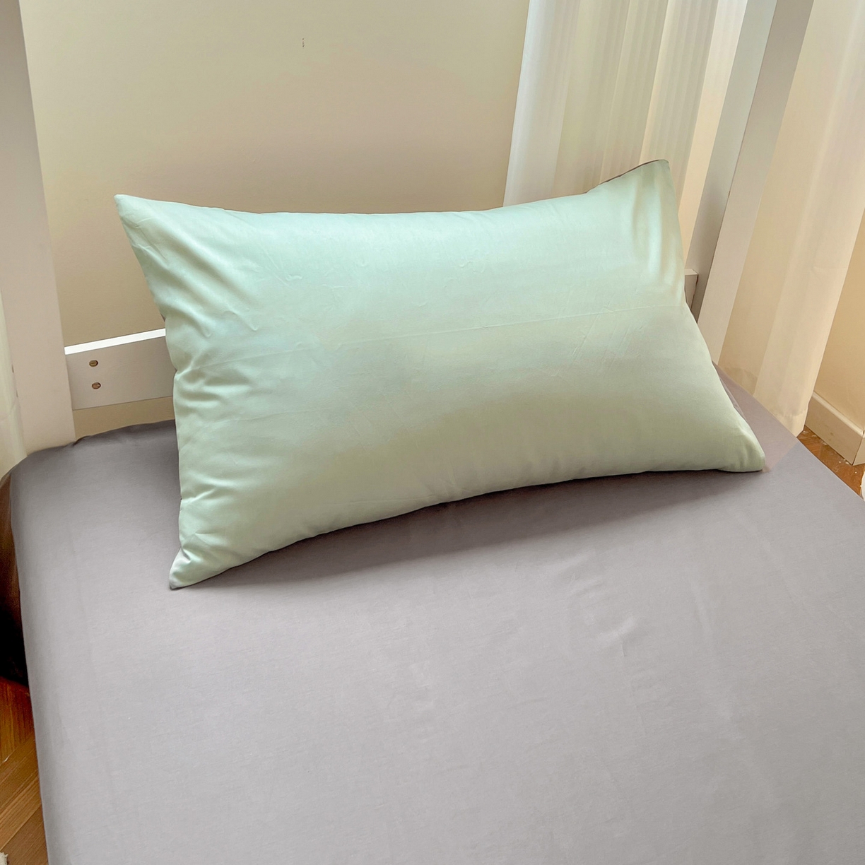 91家纺网 家纺一手货源 找家纺  泽西2025新品A类13376加密全棉卡通床笠三件套纯棉学生宿舍单床笠 天使马-高级灰