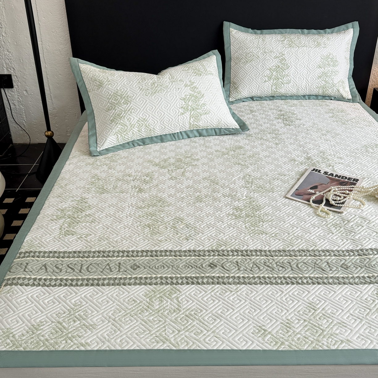 91家纺网 家纺一手货源 找家纺 简宜家居（朝初家纺） 2025春夏新款全棉纯棉老粗布床单绗缝凉席席子 床褥 薄垫子 一席多用民俗-绿