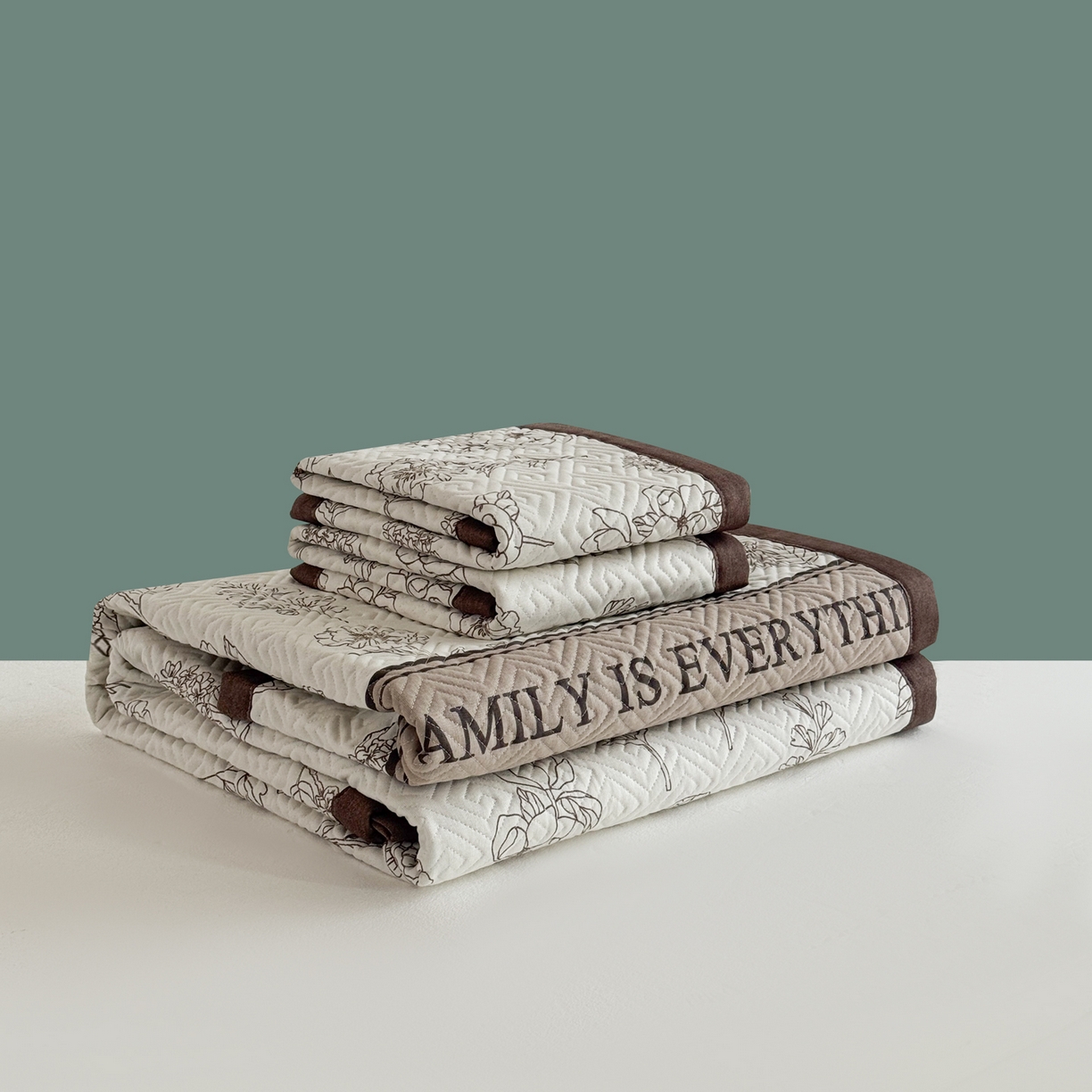 91家纺网 家纺一手货源 找家纺 简宜家居（朝初家纺） 2025春夏新款全棉纯棉老粗布床单绗缝凉席席子 床褥 薄垫子 一席多用绮梦花影-咖