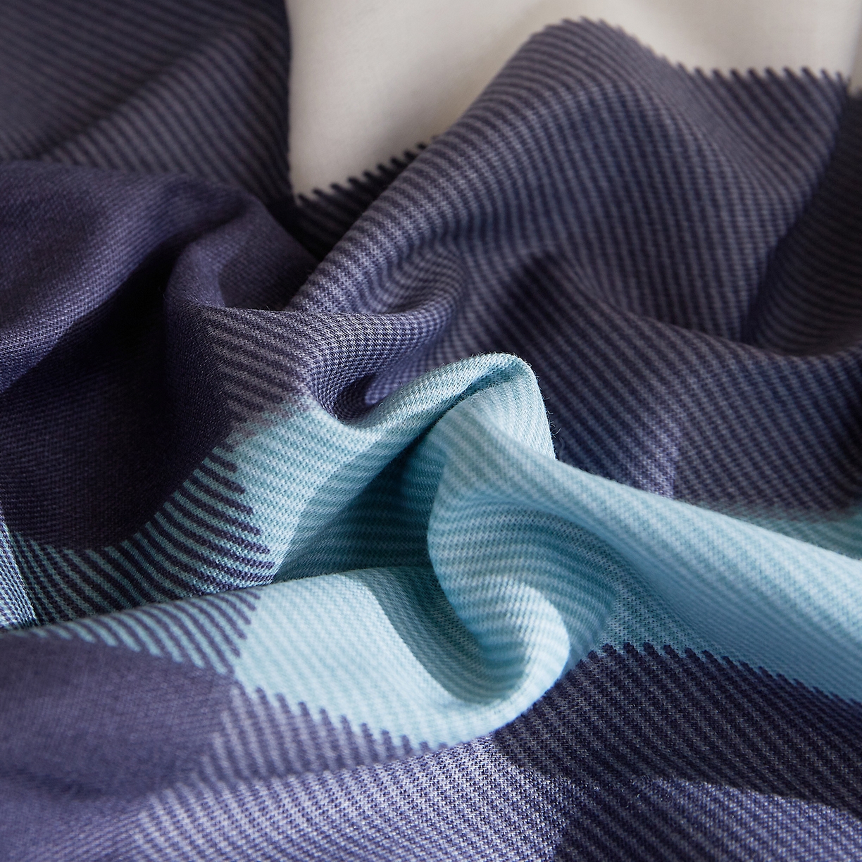 91家纺网 家纺一手货源 找家纺 DoDo 兜兜 2025新款全棉纯棉小清新卡通条格学生宿舍系列单品床笠 畅想未来A版