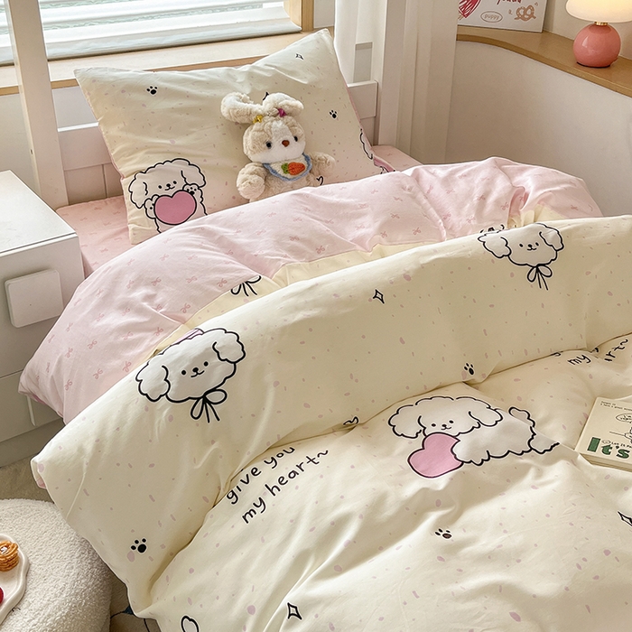 91家纺网 家纺一手货源 找家纺 慕尚家纺 2025新款13070全棉学生季全棉学生床三件套 桃心狗