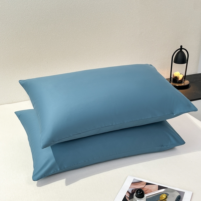 91家纺网 家纺一手货源 找家纺 暖季家纺 2025新款全棉13376单枕套系列 40-纯色宾利蓝