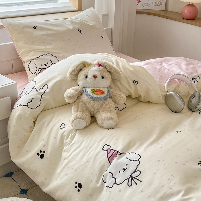 91家纺网 家纺一手货源 找家纺 慕尚家纺 2025新款13070全棉学生季全棉学生床三件套 桃心狗