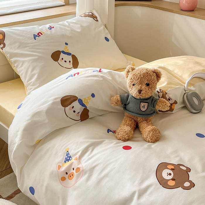 91家纺网 家纺一手货源 找家纺 慕尚家纺 2025新款13070全棉学生季全棉学生床三件套 艾米熊