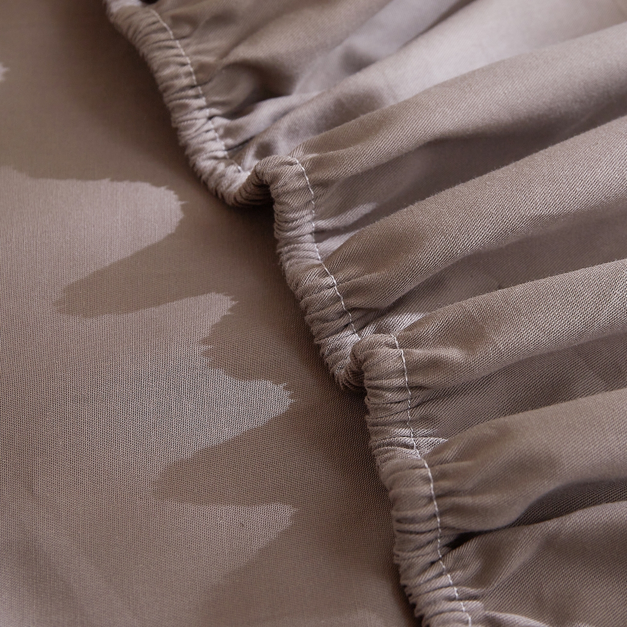 91家纺网 家纺一手货源 找家纺 DoDo 兜兜 2025新款全棉纯棉小清新卡通条格学生宿舍系列单品床笠 高级灰