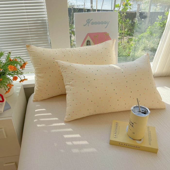 91家纺网 家纺一手货源 找家纺 韩巢家纺 2025新款云感提花双层纱枕套头套枕芯套 波点世界