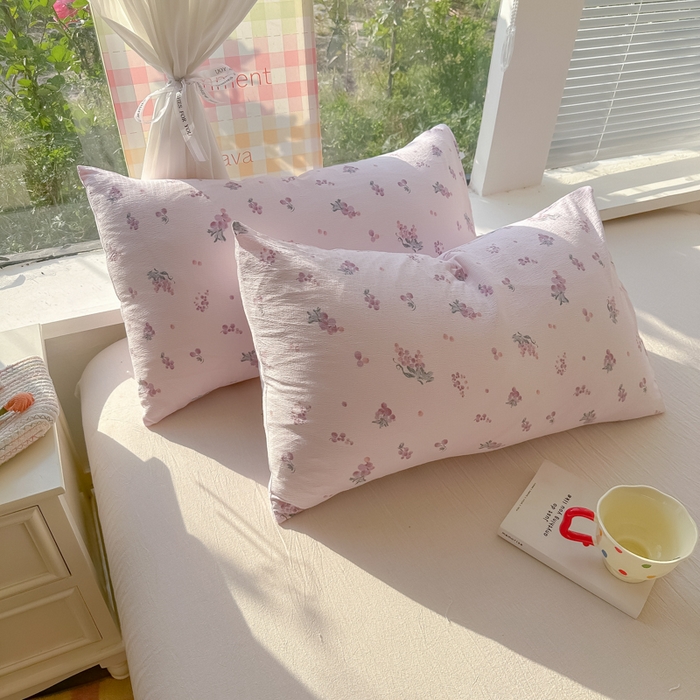 91家纺网 家纺一手货源 找家纺 韩巢家纺 2025新款云感提花双层纱枕套头套枕芯套 葡萄七分甜