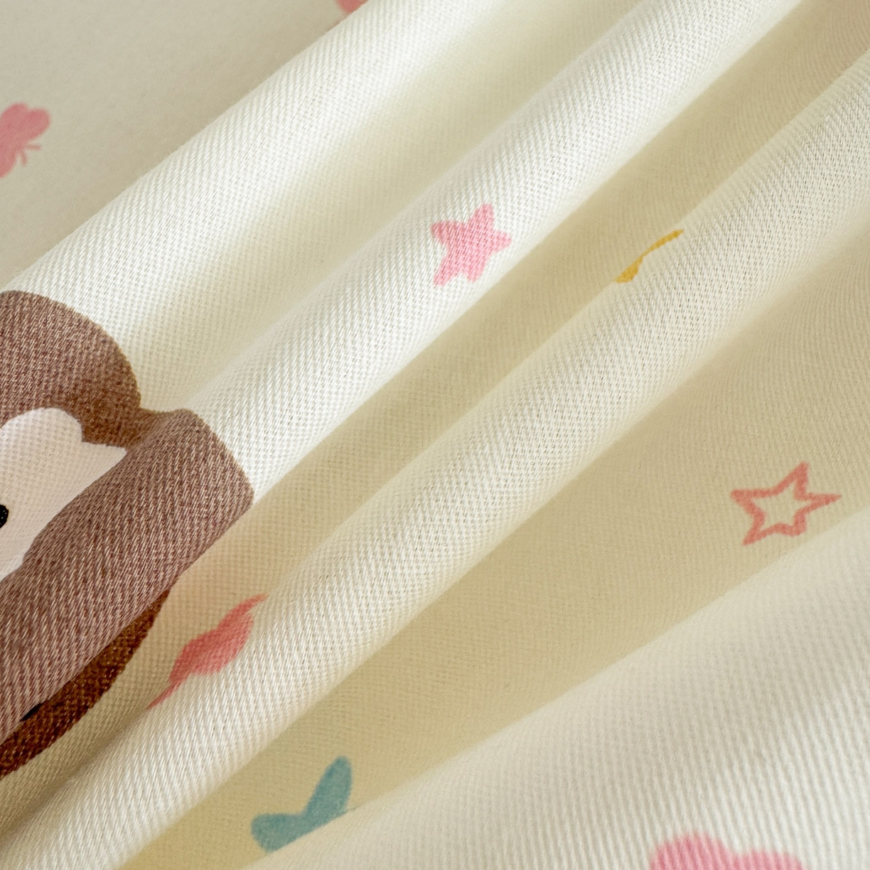 91家纺网 家纺一手货源 找家纺 慕尚家纺 2025新款13070全棉学生季全棉学生床三件套 小糖豆