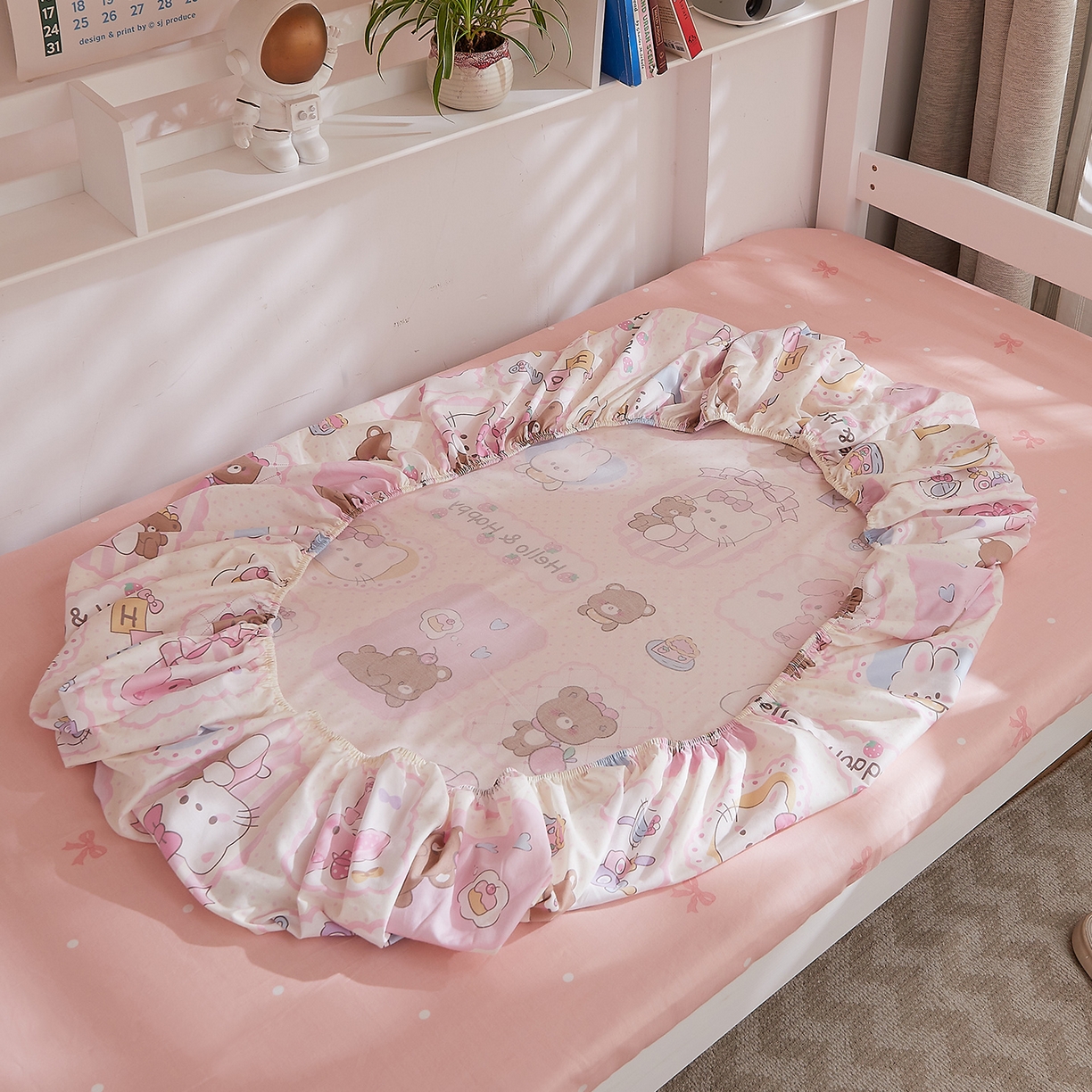 91家纺网 家纺一手货源 找家纺 DoDo 兜兜 2025新款全棉纯棉小清新卡通条格学生宿舍系列单品床笠 粉粉猫A版