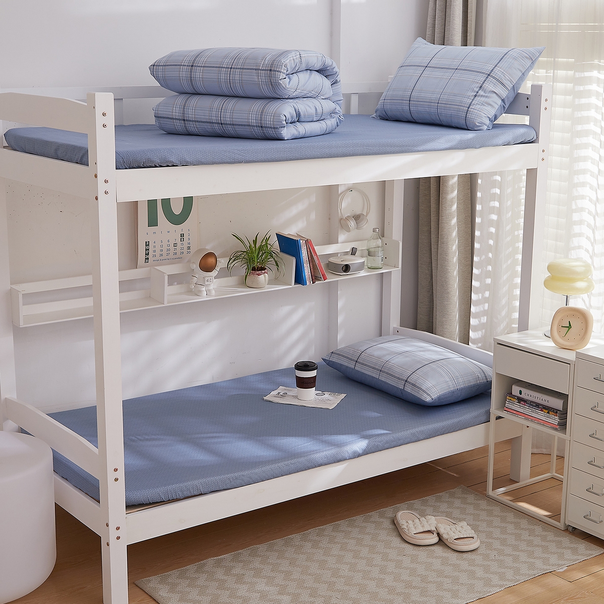 91家纺网 家纺一手货源 找家纺 DoDo 兜兜 2025新款全棉纯棉小清新卡通条格学生宿舍系列单品床笠 阿曼多B版