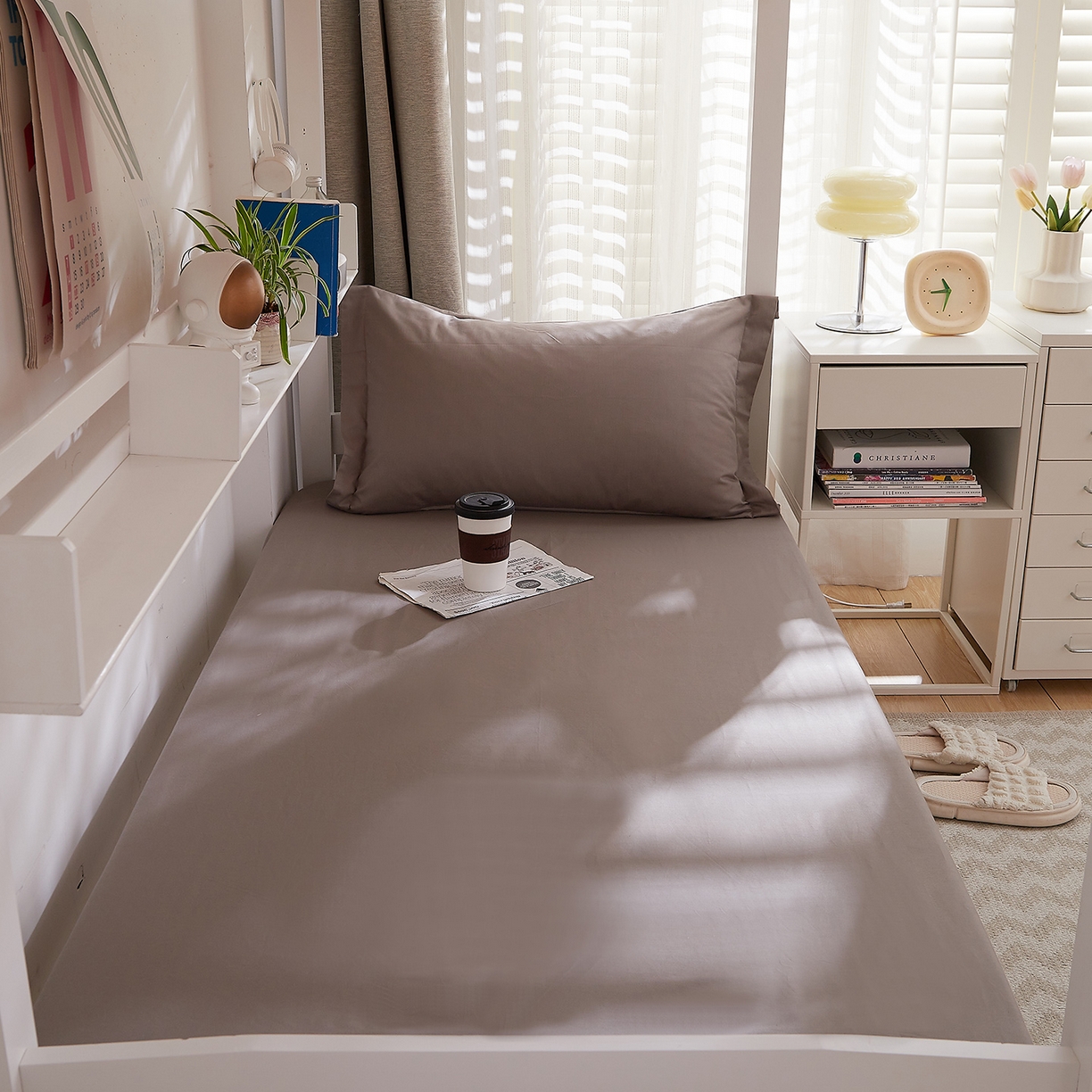 91家纺网 家纺一手货源 找家纺 DoDo 兜兜 2025新款全棉纯棉小清新卡通条格学生宿舍系列单品床笠 高级灰