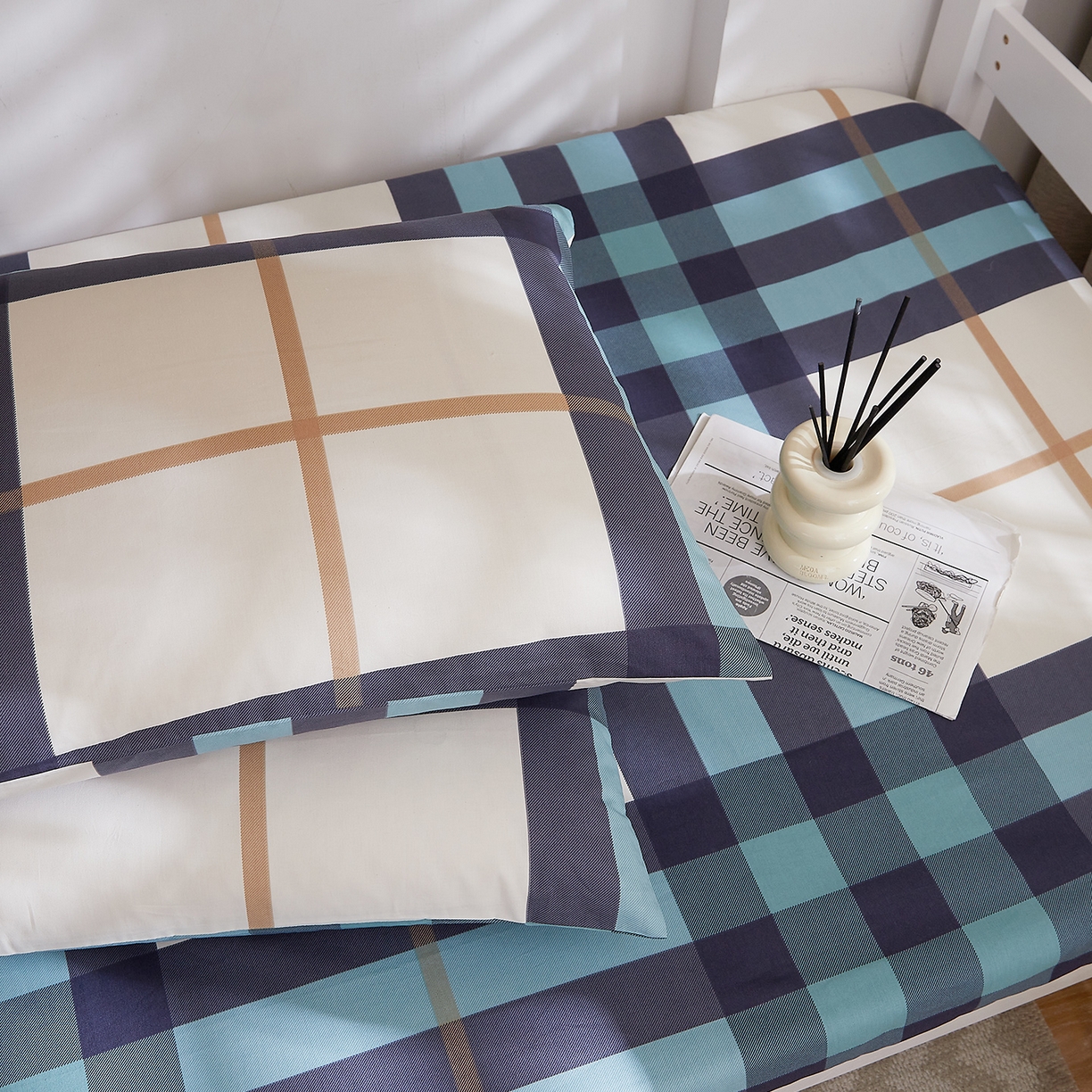 91家纺网 家纺一手货源 找家纺 DoDo 兜兜 2025新款全棉纯棉小清新卡通条格学生宿舍系列单品床笠 畅想未来A版