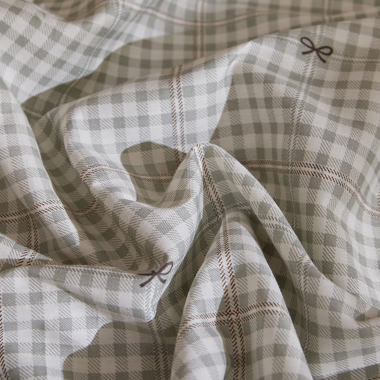 91家纺网 家纺一手货源 找家纺 DoDo 兜兜 2025新款全棉纯棉小清新卡通条格学生宿舍系列单品床笠 春日电影A版