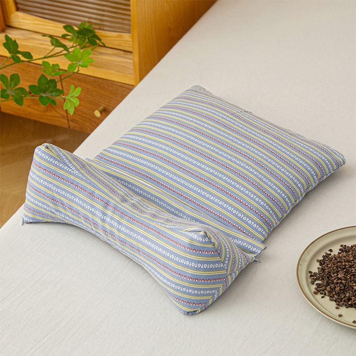 91家纺网 家纺一手货源 找家纺 囍莱家纺 2025春夏新款全棉纯棉三角牵引组合荞麦枕护颈枕腰枕 灰色