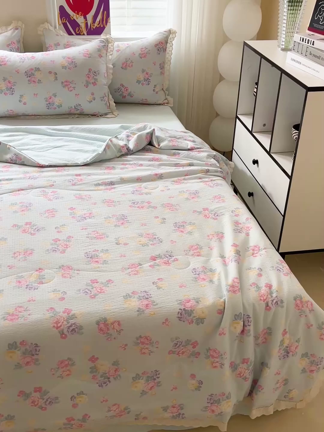 91家纺网 家纺一手货源 找家纺 2025新款云感皱皱纱全棉花边款夏被四件套 欧若拉