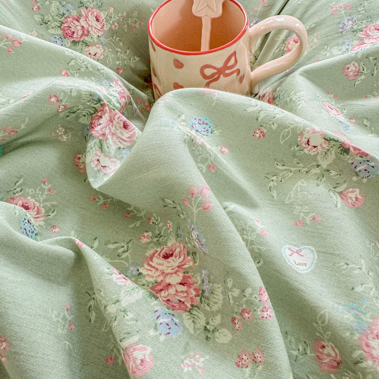 91家纺网 家纺一手货源 找家纺 壹贝家纺 2025新款小清新全棉纯棉印花系列-单被套 沐熙花-绿