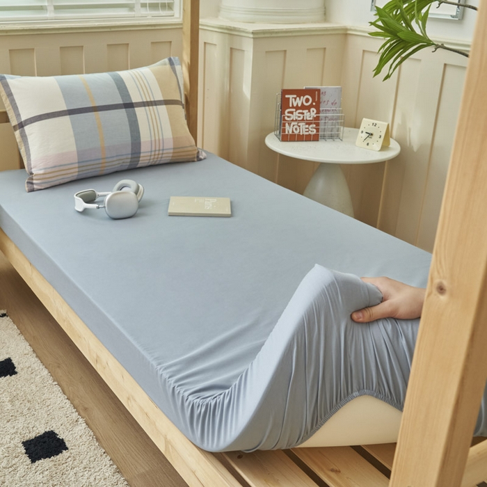 91家纺网 家纺一手货源 找家纺 寐绸2025家纺学生季床单床笠 浅蓝