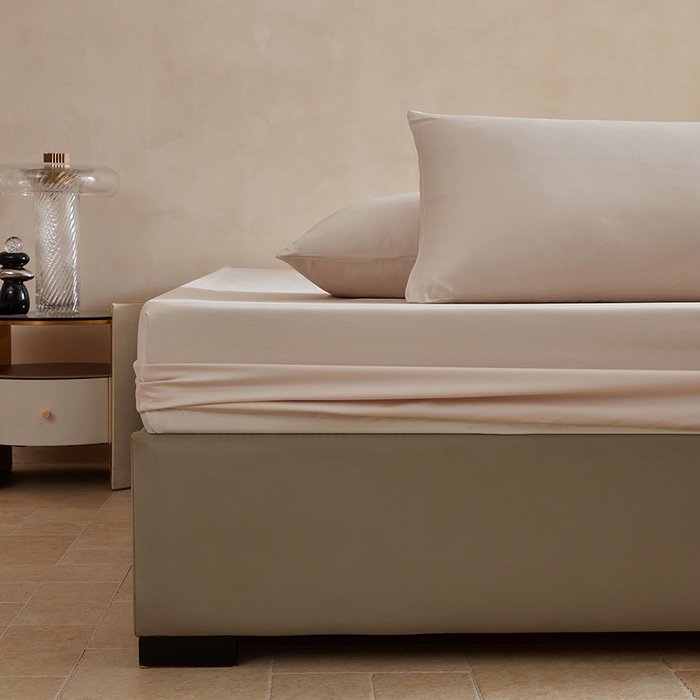 91家纺网 家纺一手货源 找家纺 轩和家居 2025新款天竹60支竹浆纤维A类婴幼儿级别天然抗菌抑菌系列床笠单件-单床笠 奶咖