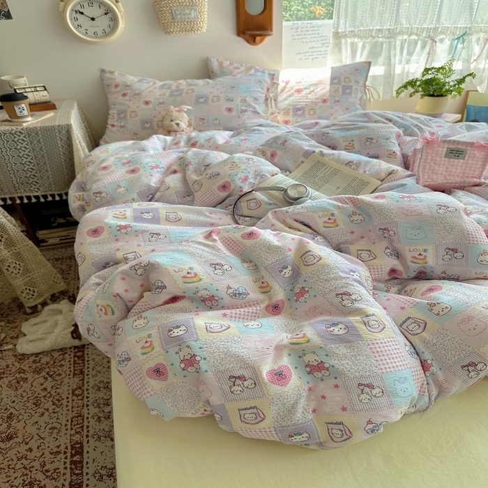 91家纺网 家纺一手货源 找家纺 轻奢坊 2025新款卡通绑带款四件套 格格西高低