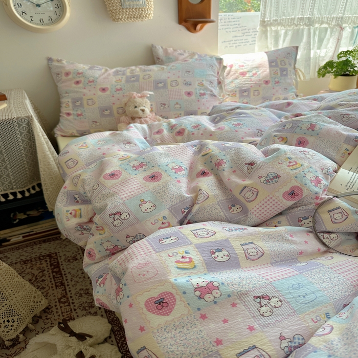 91家纺网 家纺一手货源 找家纺 轻奢坊 2025新款卡通绑带款四件套 格格西高低