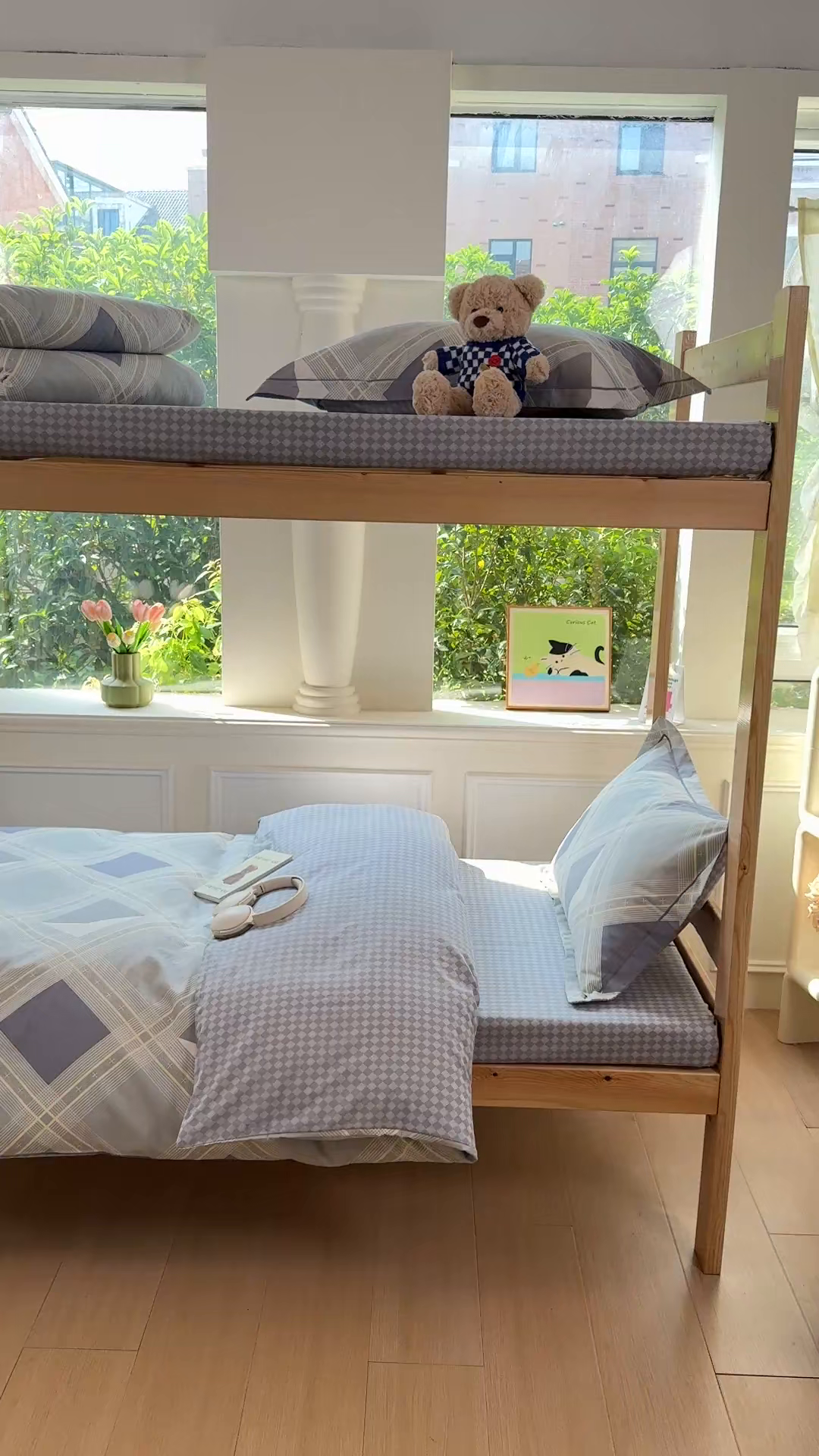 91家纺网 家纺一手货源 找家纺 小叮当家纺仓储工厂店 2025新款全棉纯棉AB版13372学生宿舍印花三件套双面纯棉床单款上下铺单人 简格寻迹