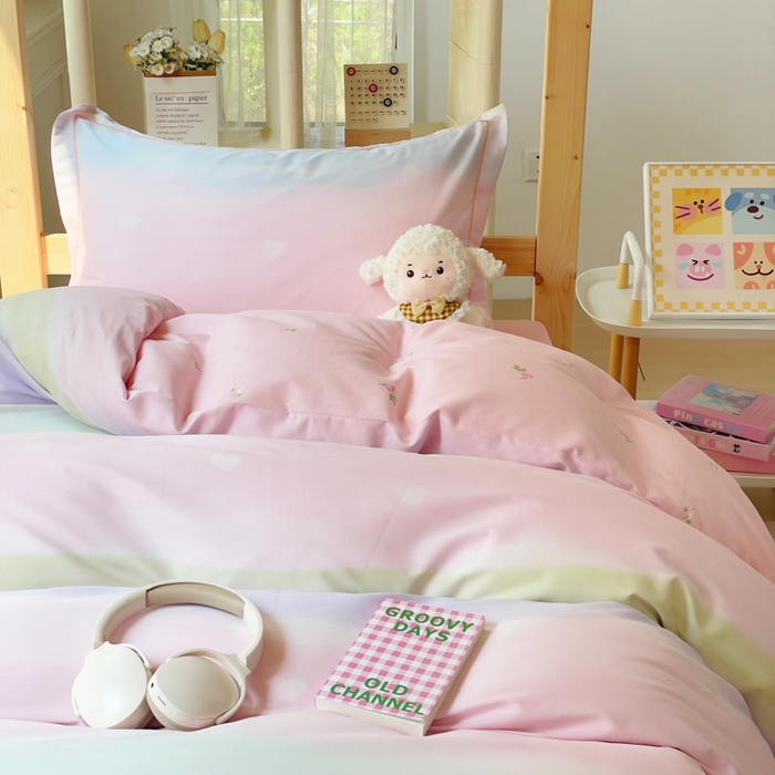 91家纺网 家纺一手货源 找家纺 小叮当家纺仓储工厂店 2025新款全棉纯棉AB版13372学生宿舍印花三件套双面纯棉床单款上下铺单人 灿若星河