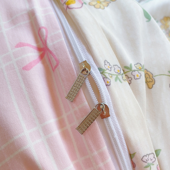 91家纺网 家纺一手货源 找家纺 小叮当家纺仓储工厂店 2025新款全棉纯棉AB版13372学生宿舍印花三件套双面纯棉床单款上下铺单人 菲乐熊宝