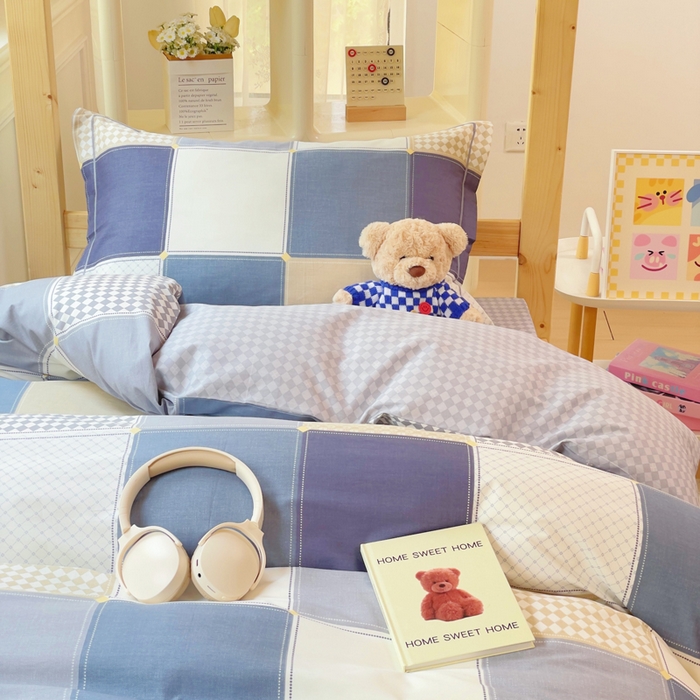 91家纺网 家纺一手货源 找家纺 小叮当家纺仓储工厂店 2025新款全棉纯棉AB版13372学生宿舍印花三件套双面纯棉床单款上下铺单人 蓝色垦丁