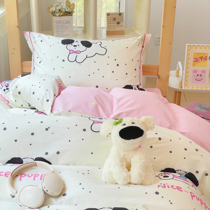 91家纺网 家纺一手货源 找家纺 小叮当家纺仓储工厂店 2025新款全棉纯棉AB版13372学生宿舍印花三件套双面纯棉床单款上下铺单人 罗纳星河