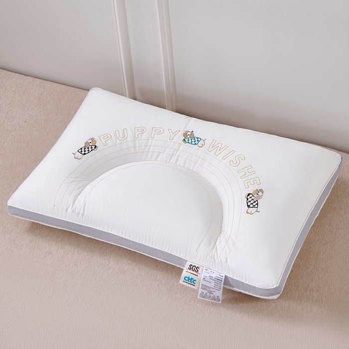 91家纺网 家纺一手货源 找家纺 （总）大熊枕芯 2025新款刺绣款顽皮狗亲子款枕芯 枕头