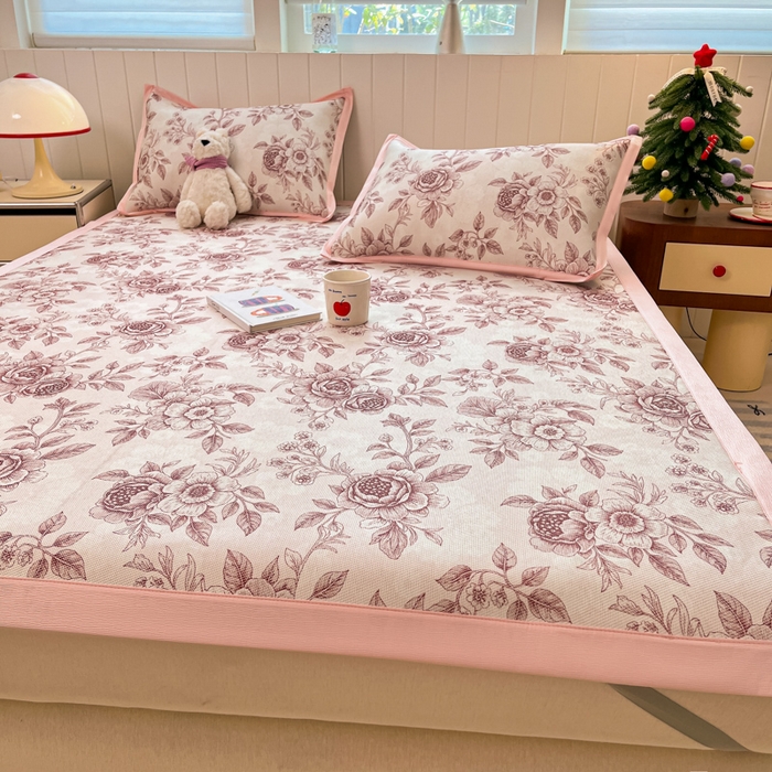 91家纺网 家纺一手货源 找家纺 小叮当家纺仓储工厂店 2025新款A类印花冰藤凉席席子针织棉牛奶丝夏被夏凉被空调被四件套 冰藤席-古韵花香