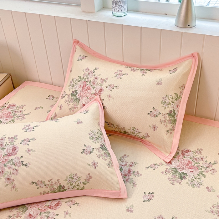 91家纺网 家纺一手货源 找家纺 小叮当家纺仓储工厂店 2025新款A类印花冰藤凉席席子针织棉牛奶丝夏被夏凉被空调被四件套 冰藤席-花海