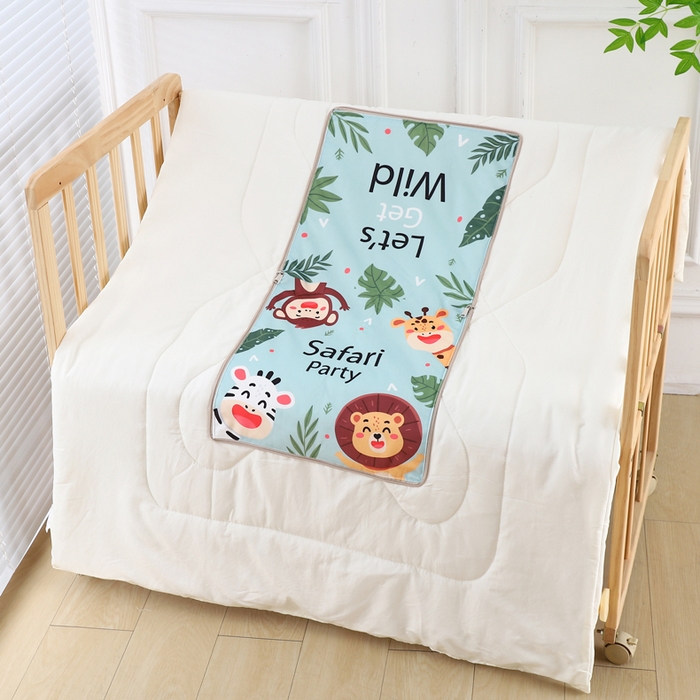 91家纺网 家纺一手货源 找家纺 皇谱家纺2025新款卡通抱枕被儿童被车载抱被靠垫靠枕被 动物园