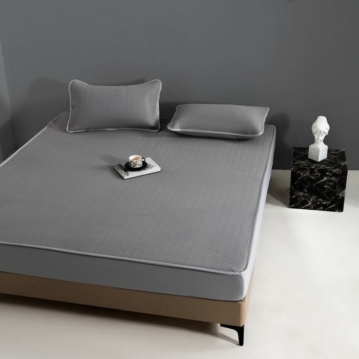 91家纺网 家纺一手货源 找家纺 耀悦家纺 2025春夏新款乙纶凉席pe凉感华夫格床笠款凉席席子三件套床笠床席子 云灰-床笠款