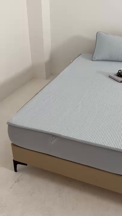 91家纺网 家纺一手货源 找家纺 耀悦家纺 2025春夏新款乙纶凉席pe凉感华夫格床笠款凉席席子三件套床笠床席子 水晶蓝-床笠款