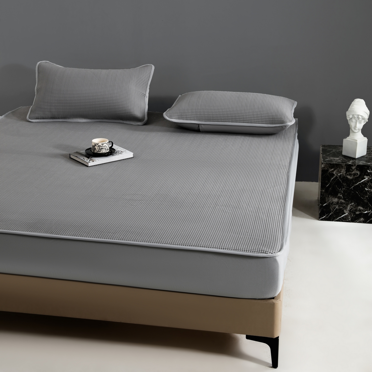 91家纺网 家纺一手货源 找家纺 （总）耀悦家纺 2025春夏新款乙纶凉席pe凉感华夫格床笠款凉席席子三件套床笠床席子