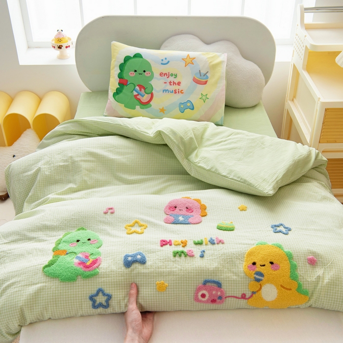 91家纺网 家纺一手货源 找家纺 （总）鱼宝 2025新款全棉毛巾绣幼儿园套件三件套被子被芯