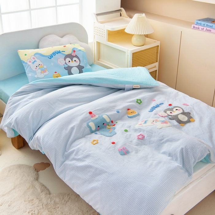 91家纺网 家纺一手货源 找家纺 （总）鱼宝 2025新款全棉毛巾绣幼儿园套件三件套被子被芯