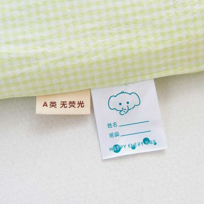 91家纺网 家纺一手货源 找家纺 鱼宝 2025新款全棉毛巾绣幼儿园套件三件套被子被芯 奶龙音乐会