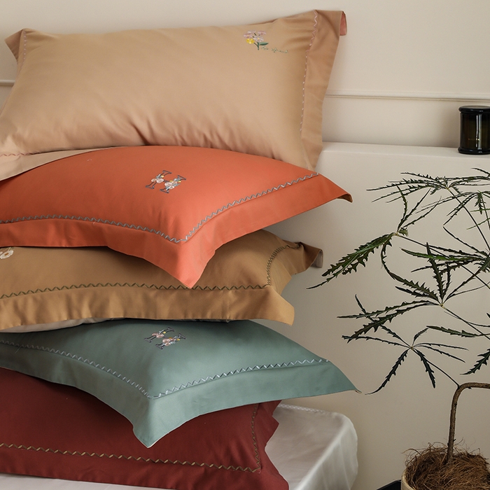 91家纺网 家纺一手货源 找家纺 禾时2025新款精梳火山全棉小磨毛工艺单品枕套 组合图片（仅供参考）