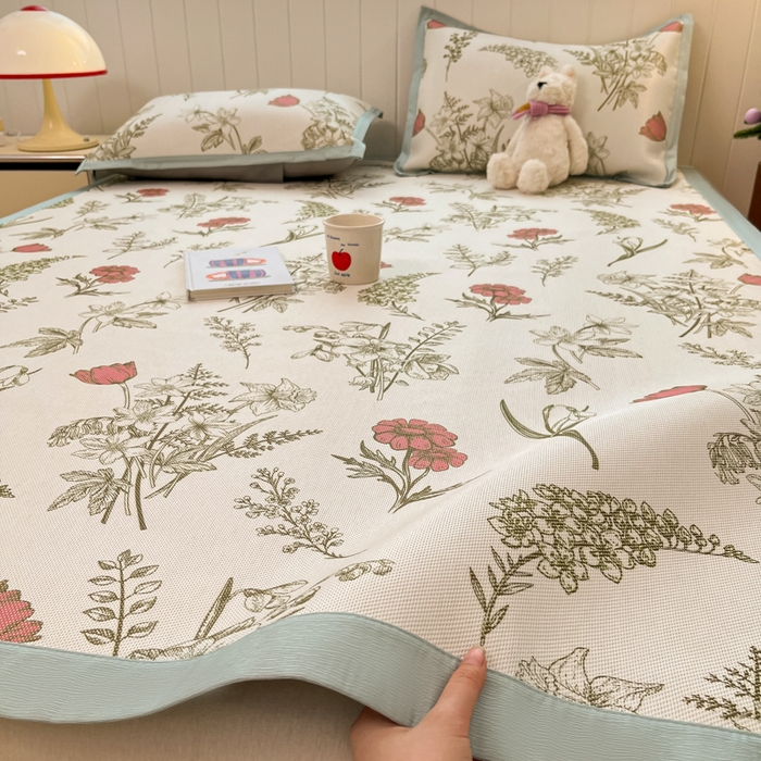 91家纺网 家纺一手货源 找家纺 小叮当家纺仓储工厂店 2025新款A类小清新卡通高品质冰藤印花床席款凉席席子-床席款 冰藤席-彼岸花开