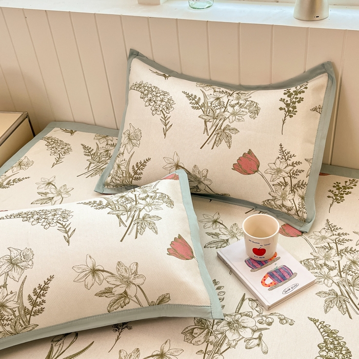 91家纺网 家纺一手货源 找家纺 小叮当家纺仓储工厂店 2025新款A类小清新卡通高品质冰藤印花床席款凉席席子-床席款 冰藤席-彼岸花开