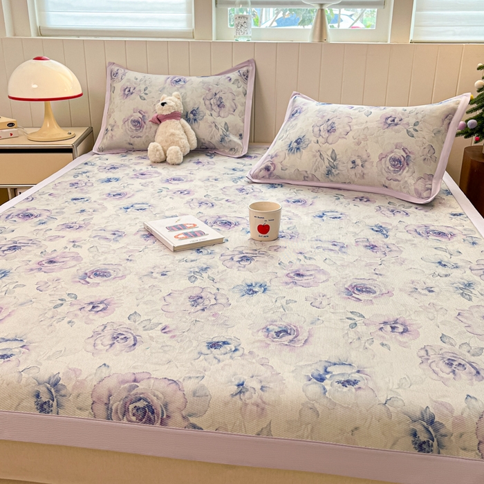 91家纺网 家纺一手货源 找家纺 小叮当家纺仓储工厂店 2025新款A类小清新卡通高品质冰藤印花床席款凉席席子-床席款 冰藤席-繁华朵朵