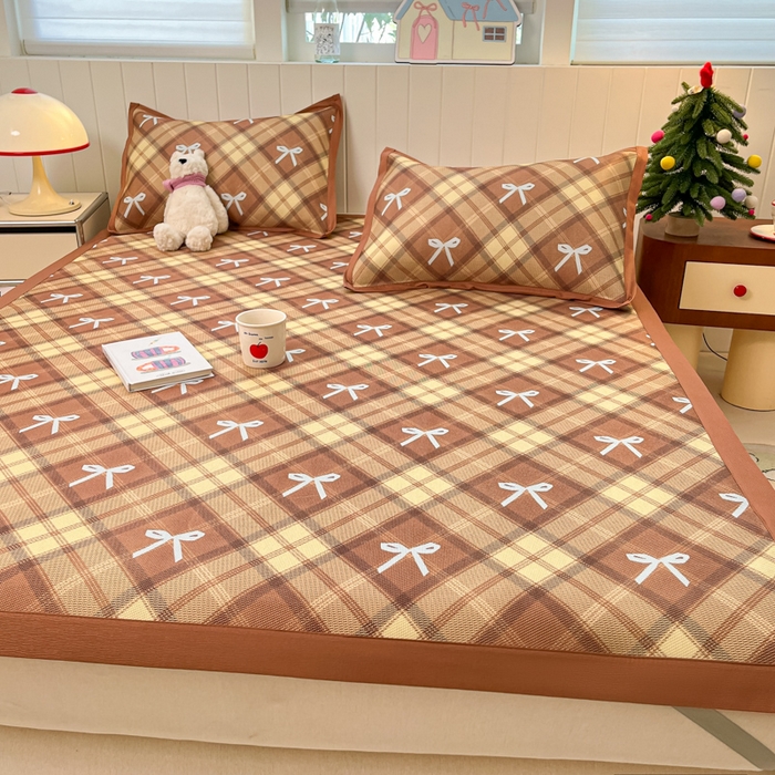 91家纺网 家纺一手货源 找家纺 小叮当家纺仓储工厂店 2025新款A类小清新卡通高品质冰藤印花床席款凉席席子-床席款 冰藤席-复古蝴蝶结