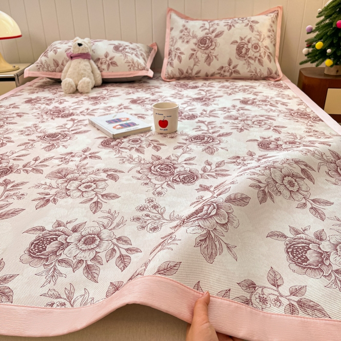 91家纺网 家纺一手货源 找家纺 小叮当家纺仓储工厂店 2025新款A类小清新卡通高品质冰藤印花床席款凉席席子-床席款 冰藤席-古韵花香