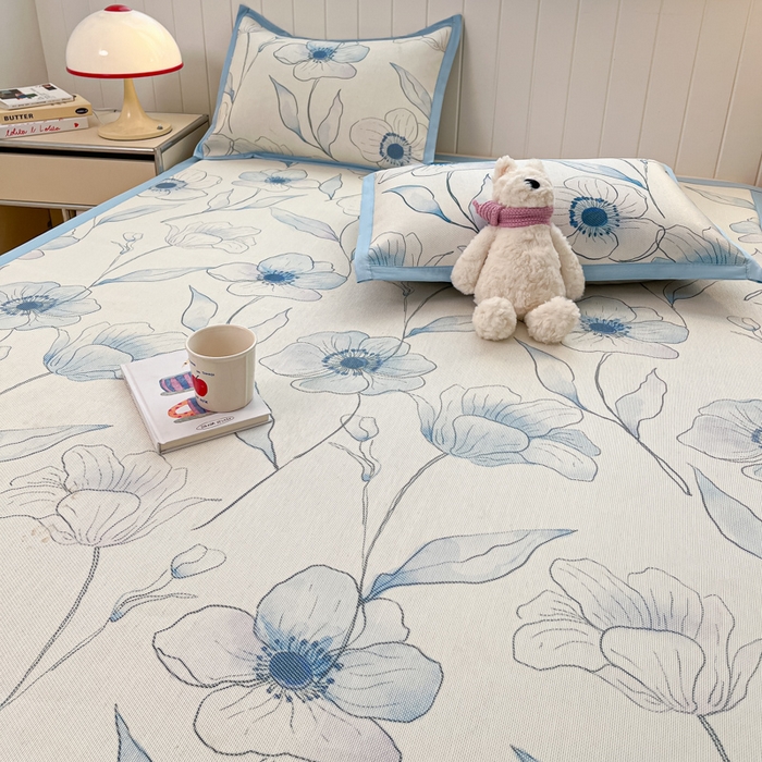 91家纺网 家纺一手货源 找家纺 小叮当家纺仓储工厂店 2025新款A类小清新卡通高品质冰藤印花床席款凉席席子-床席款 冰藤席-蓝梦里